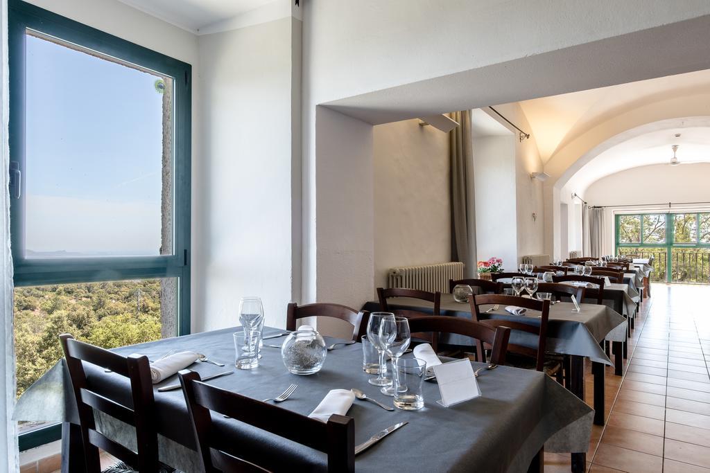 Hostatgeria Restaurant Els Angels Hotel Madremanya Esterno foto